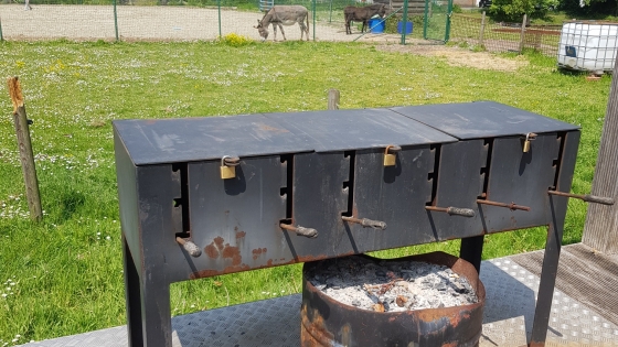publieke barbecue kinderboerderij