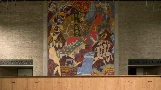 Foto van de muurschildering in het muziekcentrum Track