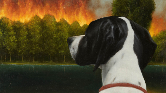 Campagnebeeld After Nature: geschilderde hond die naar brandend bos kijkt