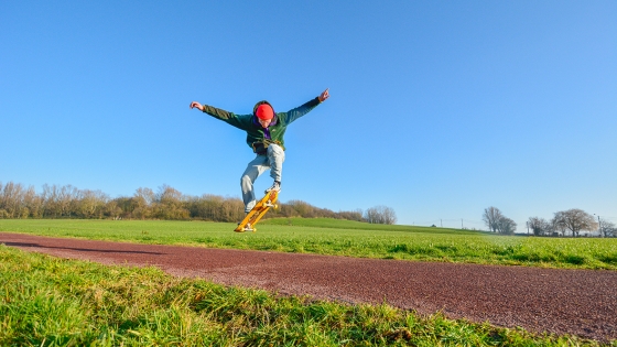 Foto van een skateboarder in Libel Marke