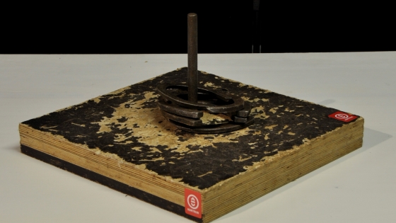 Volksspel hoefijzerwerpen