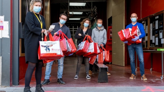 Groepsfoto wijkteams mondmaskers