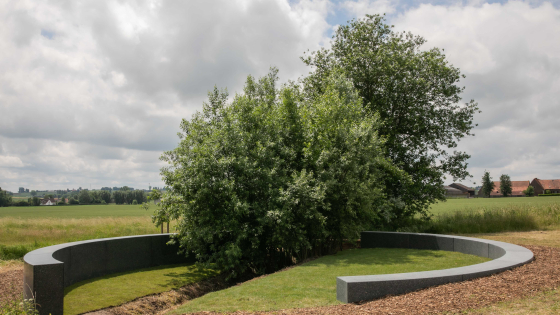 Onument