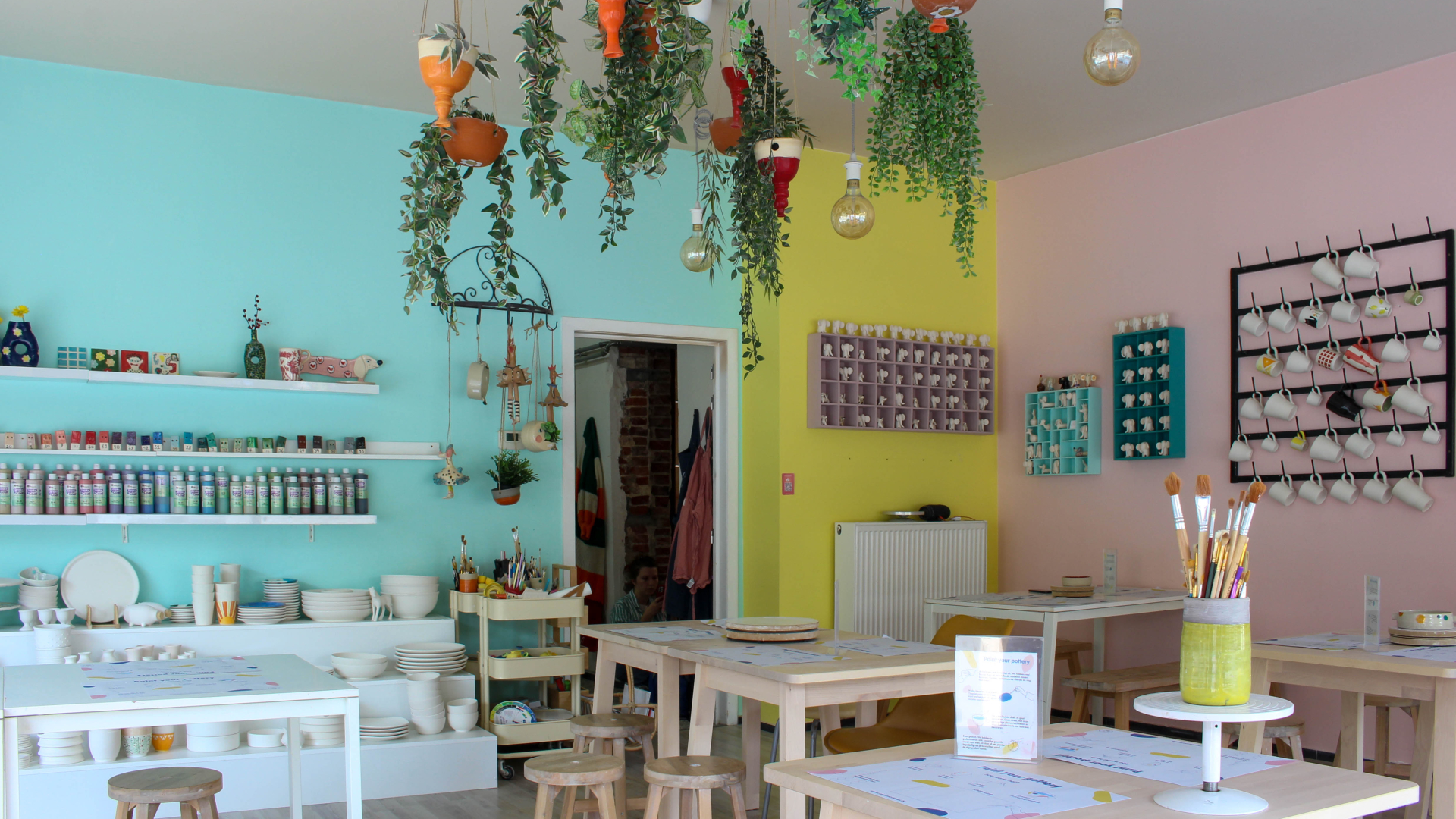 Atelier voor keramisch verven