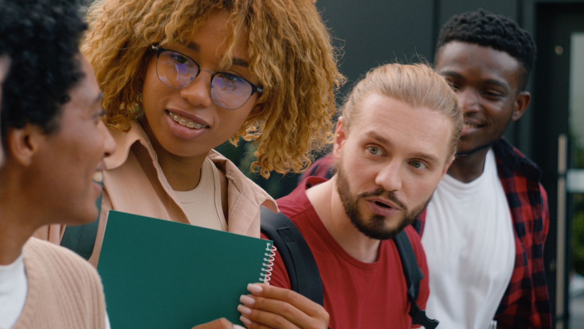 teaser 'Dutch With Ambition'