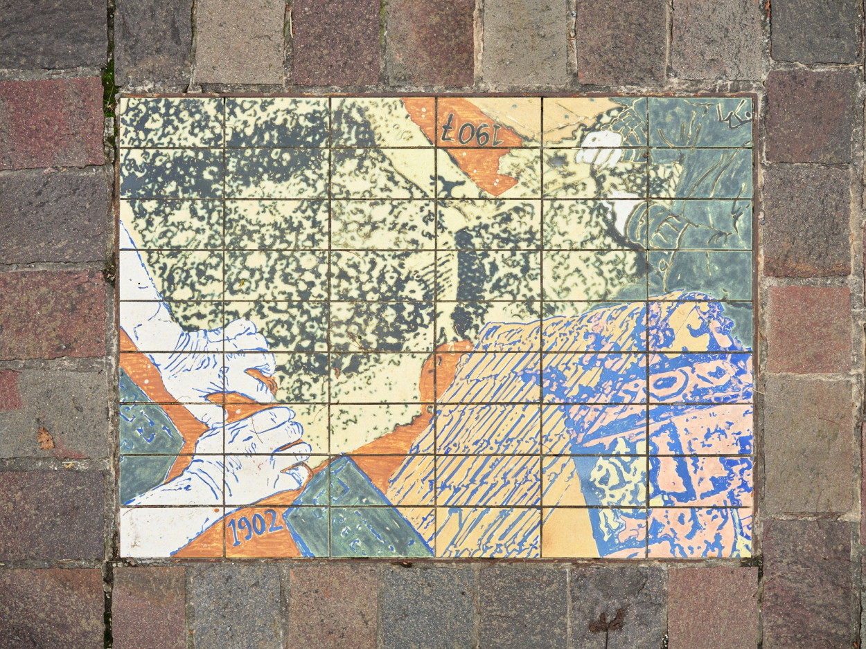 Foto van de keramiektegel Pannen en tapijten van Peter de Graaff