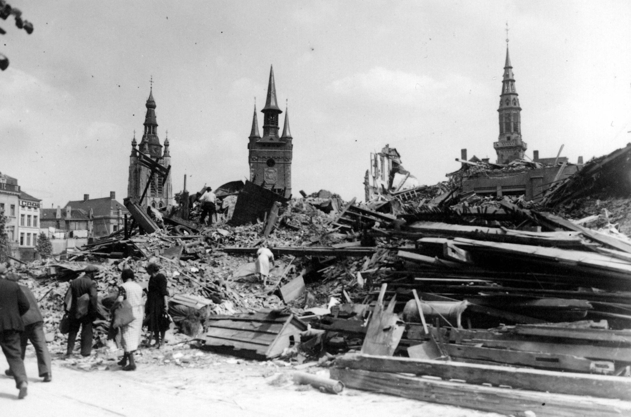 bombardement 2de wereldoorlog Kortrijk