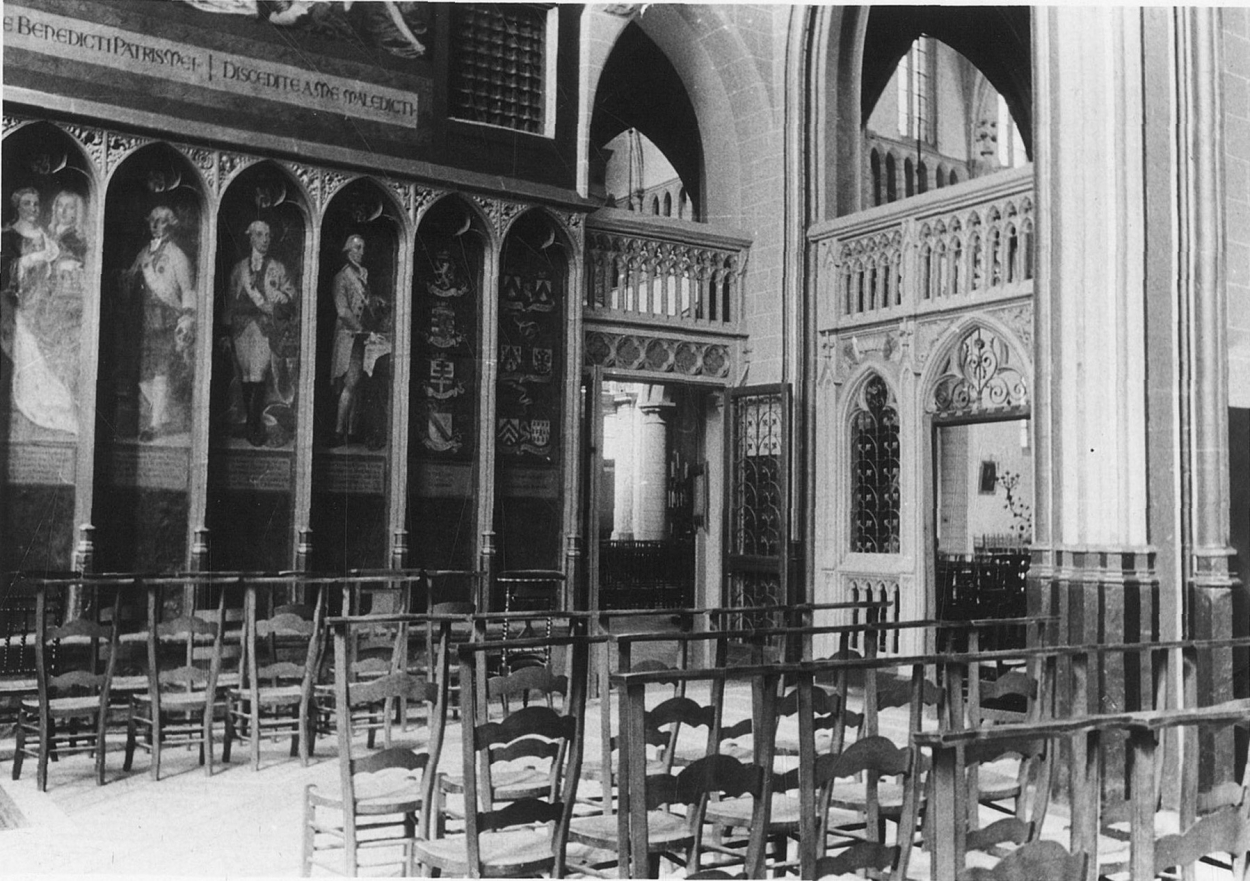 Zwart-wit foto Onze-lieve-vrouwkerk Kortrijk
