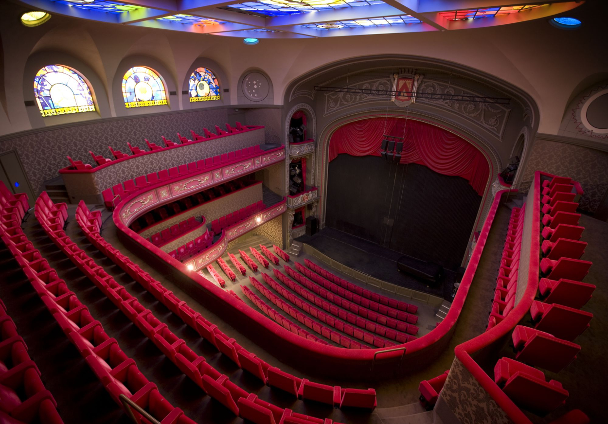 schouwburg