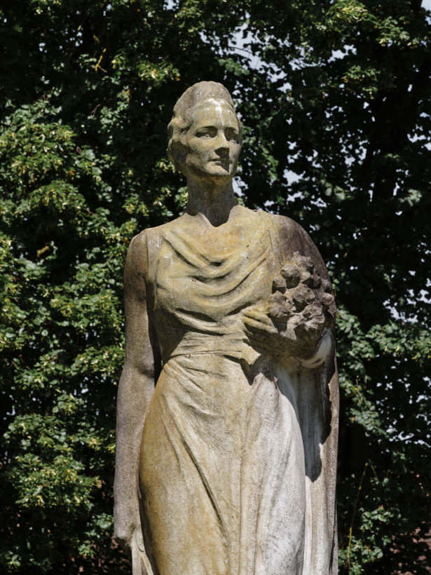 Foto beeld Koningin Astrid