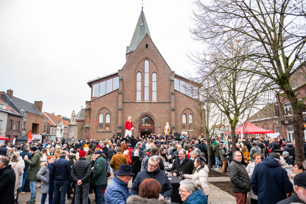 Vernieuwde kerk Bissegem opening