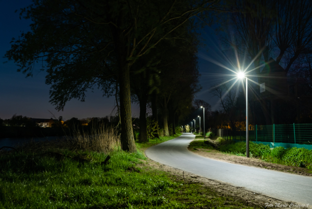 Foto LED-verlichting langs de Leie in Kortrijk