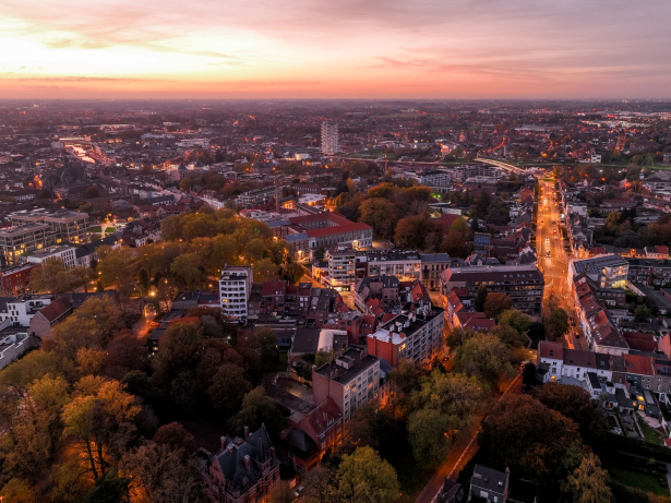 luchtbeeld van Kortrijk