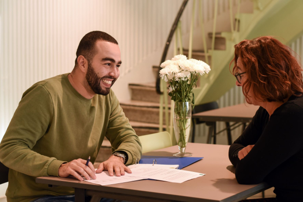 afbeelding wijkteam communicatiemedewerker wijkgerichte sociale dienstverlening