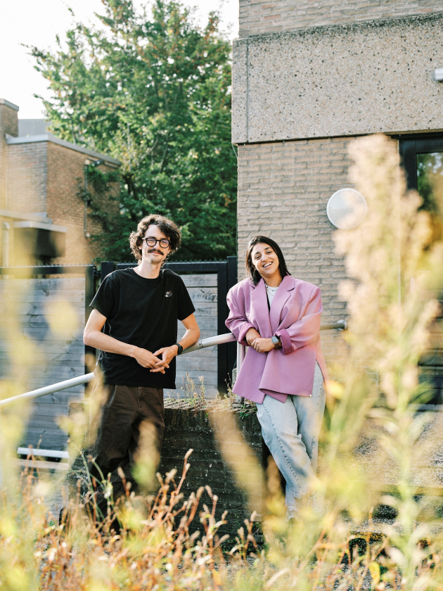 Sette en Mouna in De Zonnewijzer